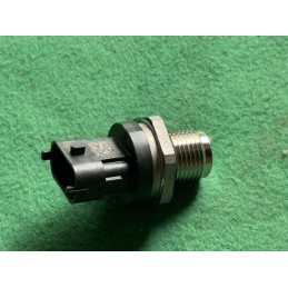 čidlo tlaku paliva Jeep...