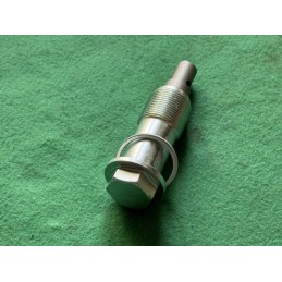 napínák rozvodového řetězu...