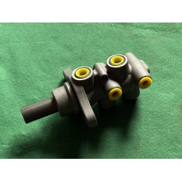 hlavní brzdový válec Jeep...